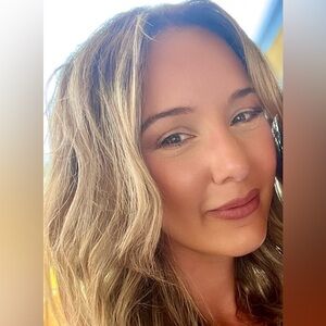 Meet your Posher, Jaylene